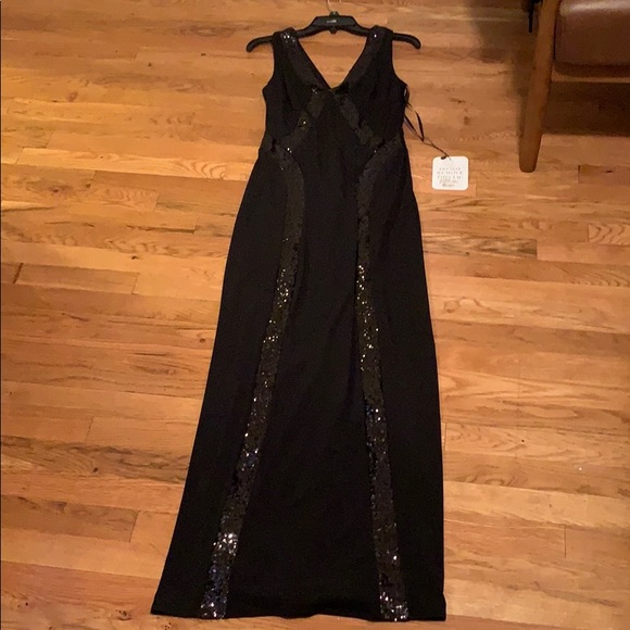 Black tie sequin gown - Picture 1 of 5